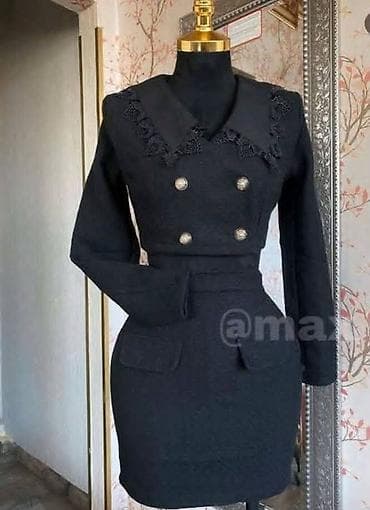 Božanstven komplet od tvida 🤍 Crni: 40 Beli: 38 i 40 Cena: 4400 dinara