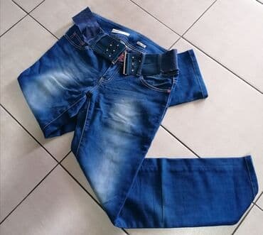 pantalone od vestacke koze: Prelepe farmerice
Kao nove
Vel 31
Povoljno — 2