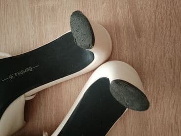 kompleti za žene: Sandale, Bershka, 36 — 7
