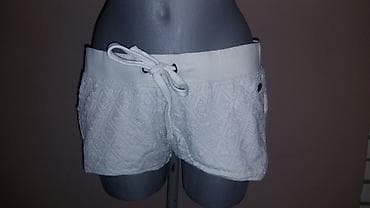 HEKLANI ŠORTS Presladak beli heklani šorts, postavljen. Miss America na lalafo.rs HEKLANI ŠORTS Presladak beli heklani šorts, postavljen. Miss America