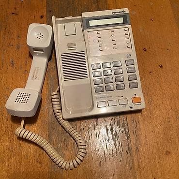 iphone 14 plus cena polovan: Prodajem 2 fiksna telefona, Panasonic (original) - oba koriscenai — 4