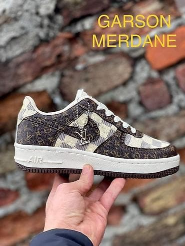 Patike, veličina - 44