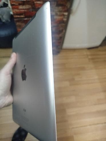 Modemi, ruteri i mrežni uređaji: Apple iPad (64 GB, Wi‑Fi + 3G) - Ekran 9.7" (Retina generacija sa — 5