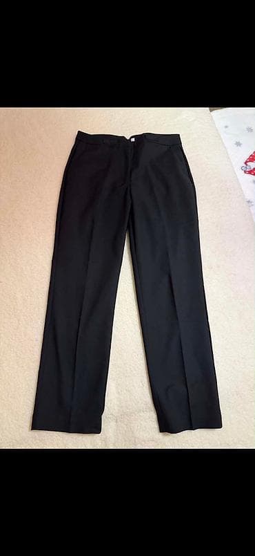 Potpuno ocuvane, elegantne pantalone na peglu, broj 40. Od gospodje