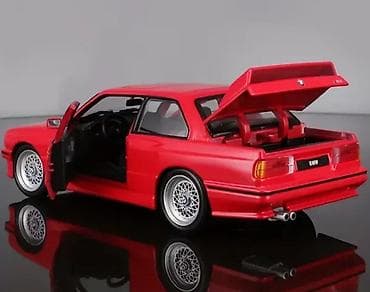 autima: Bburago maketa automobila – 1988 BMW 3 Series M3 (E30) - Skala — 3