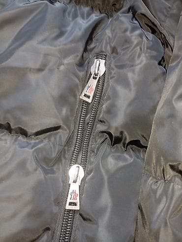 dsquared2 jakne: Moncler zimska jakna, crne boje, kratkog puffer kroja sa punjenim — 3