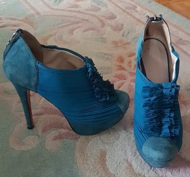 stradivarius jakna sa krznom: Gležnjače, 37 — 3