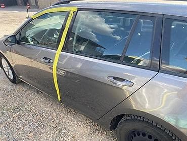auto delovi lajkovac: VRATA ZA VOLKSWAGEN GOLF 7 | Zadnja desna vrata za Golf 7 karavan — 1