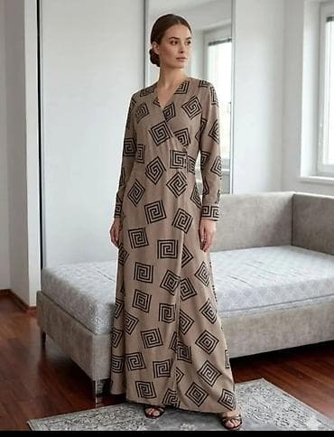 Haljine: Elegantna duga haljina sa geometrijskim dezenom - Model: duga haljina — 1