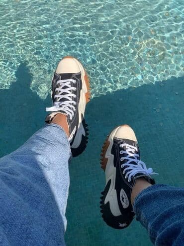 Women's Sneakers and athletic shoes: 40 — 1