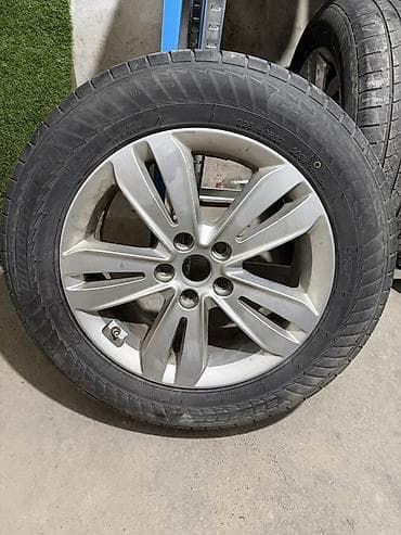 organizer za zadnje sediste: Set guma – 4 komada - Dimenzije: 225/60 R17 - Indeks nosivosti i — 6