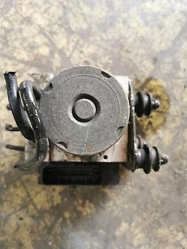 bt holding: ABS PUMPA. A4 B8. 8K0907379BB | ABS pumpa — 2