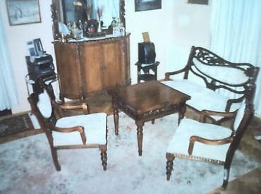 Donji delovi trenerke: Stilska kafe garnitura,puno drvo.Novo — 3