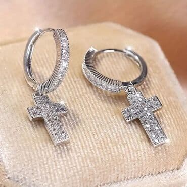 Jewellery: 800 — 8