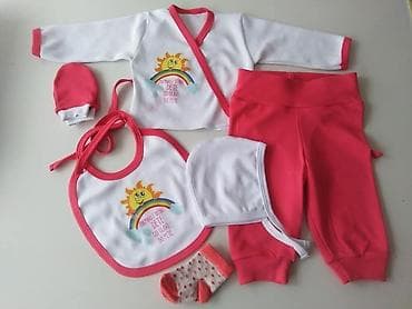 beli kompleti sako i pantalone: 6 delni kompletic Vel 56-62 dvobroj do 3 meseci 68 do 5 meseci 74 do 9 — 3