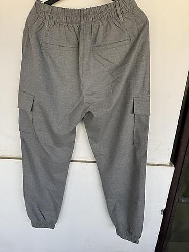 pantalone s: Pantalone, Bershka, bоја - Siva — 2