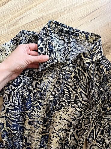 zenske mini torbice: Prelepa lepršava haljina Zara. Par puta obučena. Kao nova, u idealnom — 4