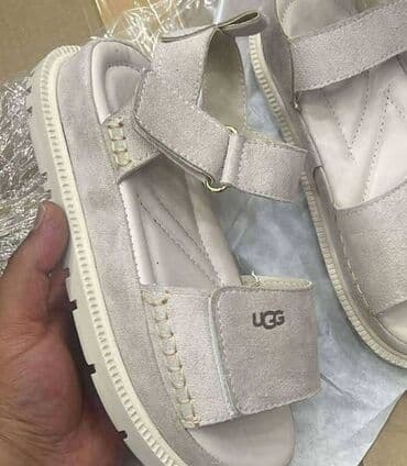 grubin sobne papuce cena: Sandals, UGG — 1