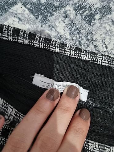 Lične stvari: Mini suknja Zara Trafaluc (TRF) - Kroj: ravna mini suknja, blago — 2