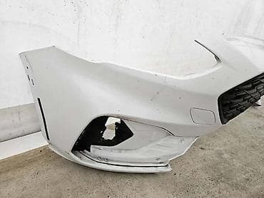 Branici: 50. BRANIK ZA FORD FOCUS ZA 2018. GOD. - 1X7B17757-S | Ima ostecenja — 2