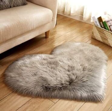 vestacke ruze cena: 40x30cm
Cena 1500 din — 2