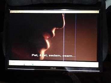 laptop second hand: Monitor Asus model VW223G kad se upali pojave se 1 bela i 2 plave — 3