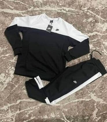 nike tech fleece trenerke komplet: Muška trenerka sa gornjim delom dugih rukava i donjim delom sa — 1