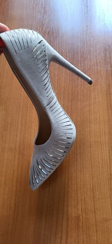 push up helanke novi sad: Pumps, Zara, 39 — 7