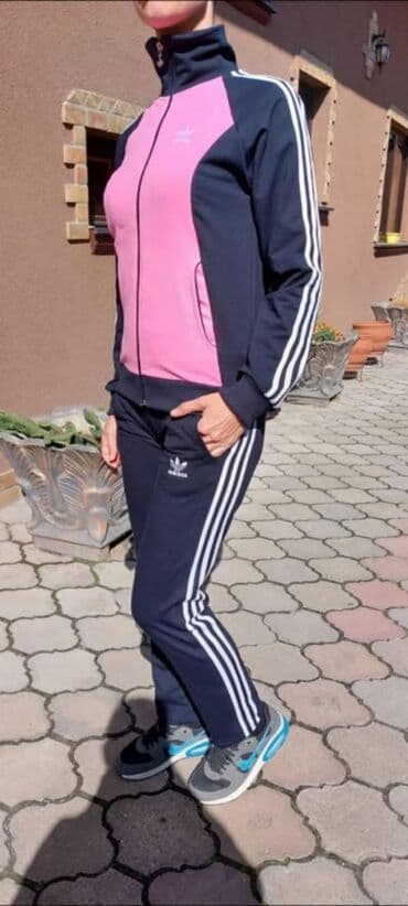 jakne sa prirodnim krznom: Adidas, L (EU 40), Prugasti, bоја - Crna — 2