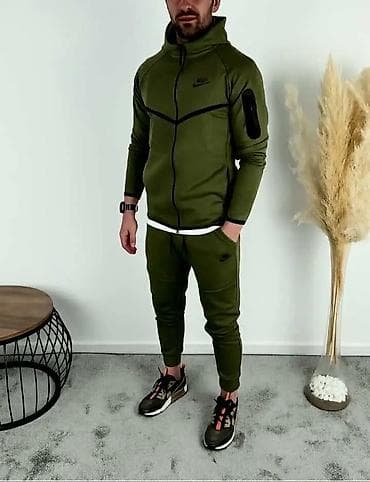 prada trenerke: Trenerka Nike, bоја - Crna — 5