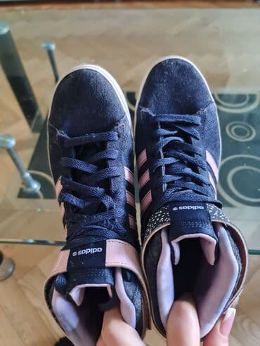 vm nike: Adidas, 39 — 5