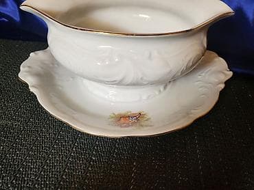Antikviteti: Sosijera Wawel porcelan Poljska iz 70ih.godina. Porcelanska sosijera — 4