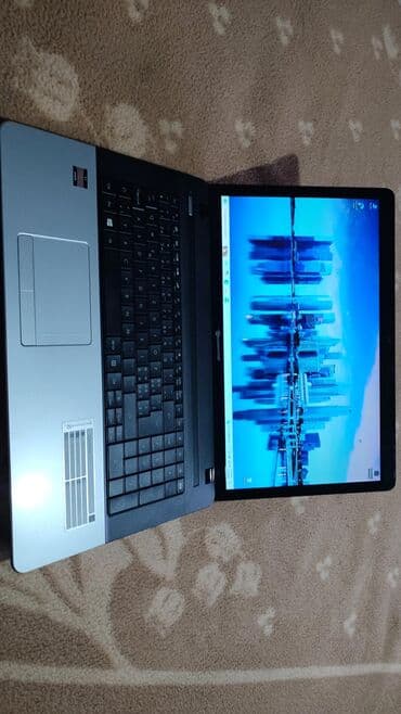 iphone c: Intel Core i5, 8 GB OZU, 15.6 " — 2