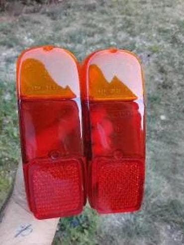 NOVO STAKLA PLASTIKE STOP SVETLA ZA FICU ZASTAVA 750 | Cena za par — 1