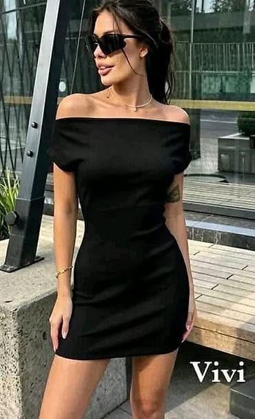 Ženska mini haljina gola ramena za elegantam i zenstven izgled. -