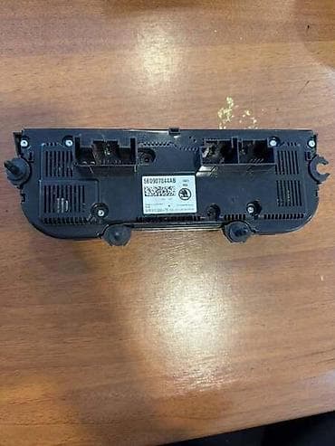 kostic auto vrbas: PANEL AUTOMATSKE KLIME ZA ŠKODA OCTAVIA - 5E0907044AB | Panel — 2