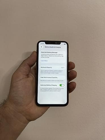 polovan iphone 11 pro max: Iphone 11 pro gold, sim free i Icloud free. Verzija sa 256gb memorije — 4