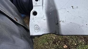 gume 14 c: DESNO KRILO ZA TOYOTA YARIS | Toyota Yaris desno krilo 2020+ — 2
