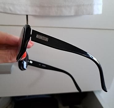 Satovi: GUESS ženske sunčane naočare - Model: uske pravougaone/leptiraste — 3