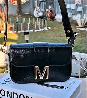 marco polo torba: Ženska torba preko ramena sa slovom “M” - Materijal: veštačka koža; — 3