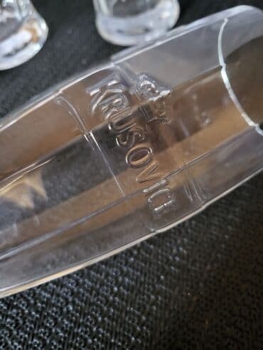 swarovski case za vino cena: Case nove za pivo orig.Krusovice Ceska. Nove case,komada 6 u ceni,sve — 12