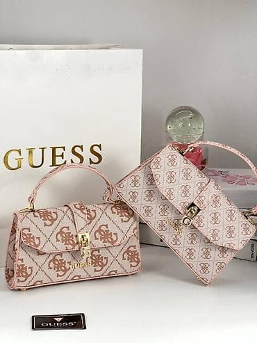 pinko zenske torbe: GUESS torbe – monogram kolekcija - Model: ručna torba sa kratkom — 2
