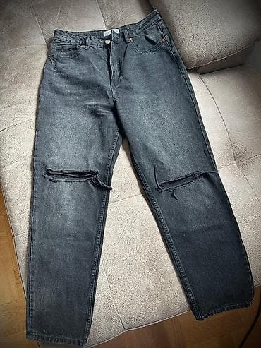 Farmerke: KAO NOVE Zara farmerke dubokog struka, mom jeans kroja, pocepane na — 2