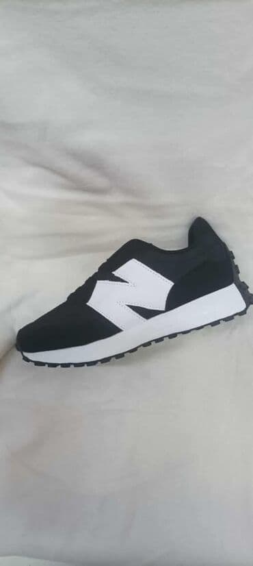 Ženska odeća: New Balance, bоја - Šareno — 9