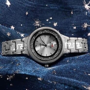 fossil hibridni satovi: Ženski sat Versace
Cena:1500din — 2