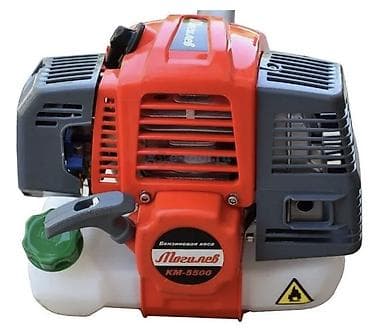 Sobne biljke: Benzinska kosa/trimer Mogilev KM-5500 Opis: - Snažan benzinski motor — 2