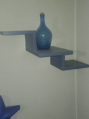 Ostali nameštaj: Zidne police – set modernih geometrijskih polica - Dizajn: dve — 2