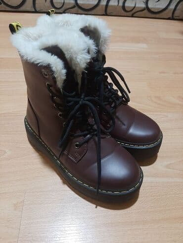 Čizme, Claudia Donatelli, 36