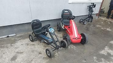 Dečija odeća: Dečiji pedali go-kartovi – 2 modela - Model 1: Crveni „Abarth” — 2