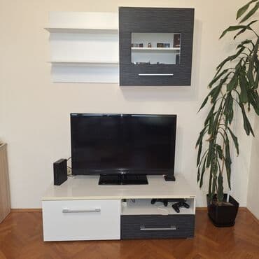 ikea sofe na razvlačenje: Komode — 1